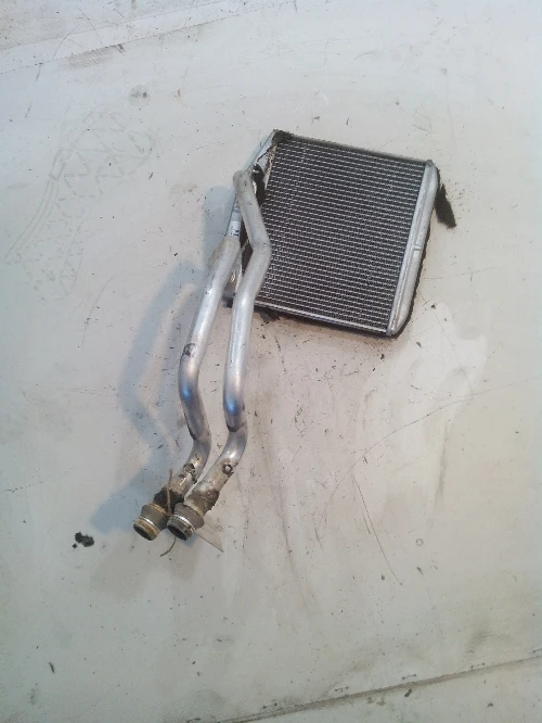 Радиатор парно за Фиат Пунто 1.3D