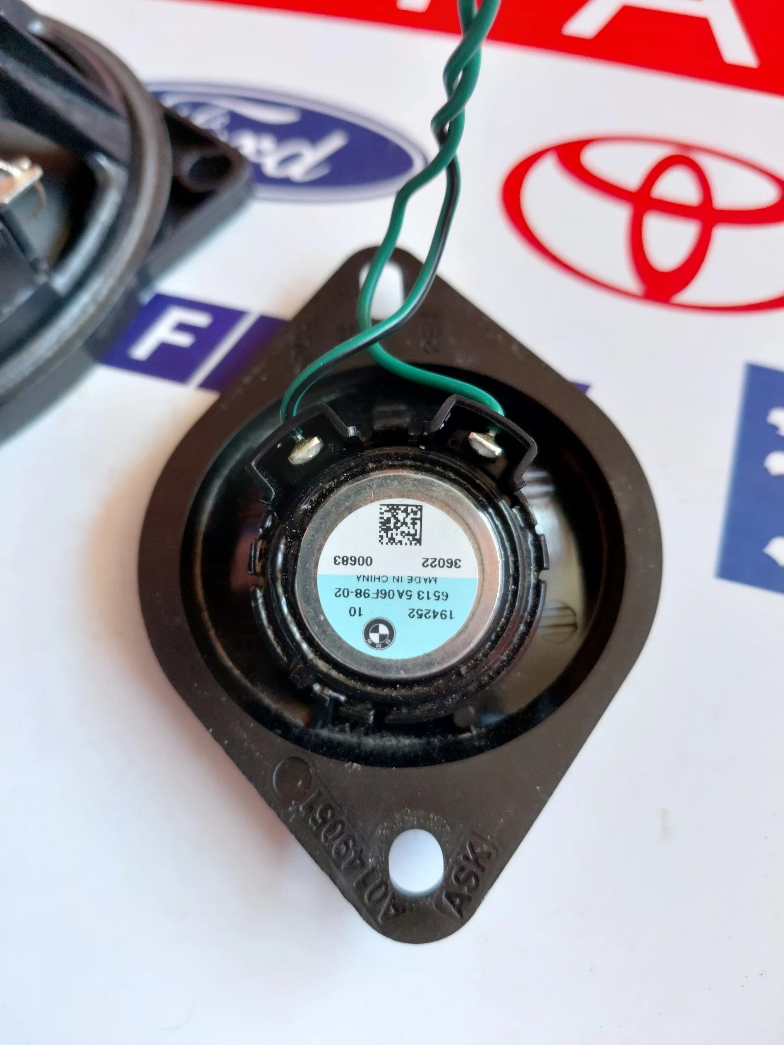 5A06FC7  5A06F98 Тонколона за BMW iX1 xDrive30  5A06FC7-02   5A06F98-02, снимка 2 - Части - 53797521