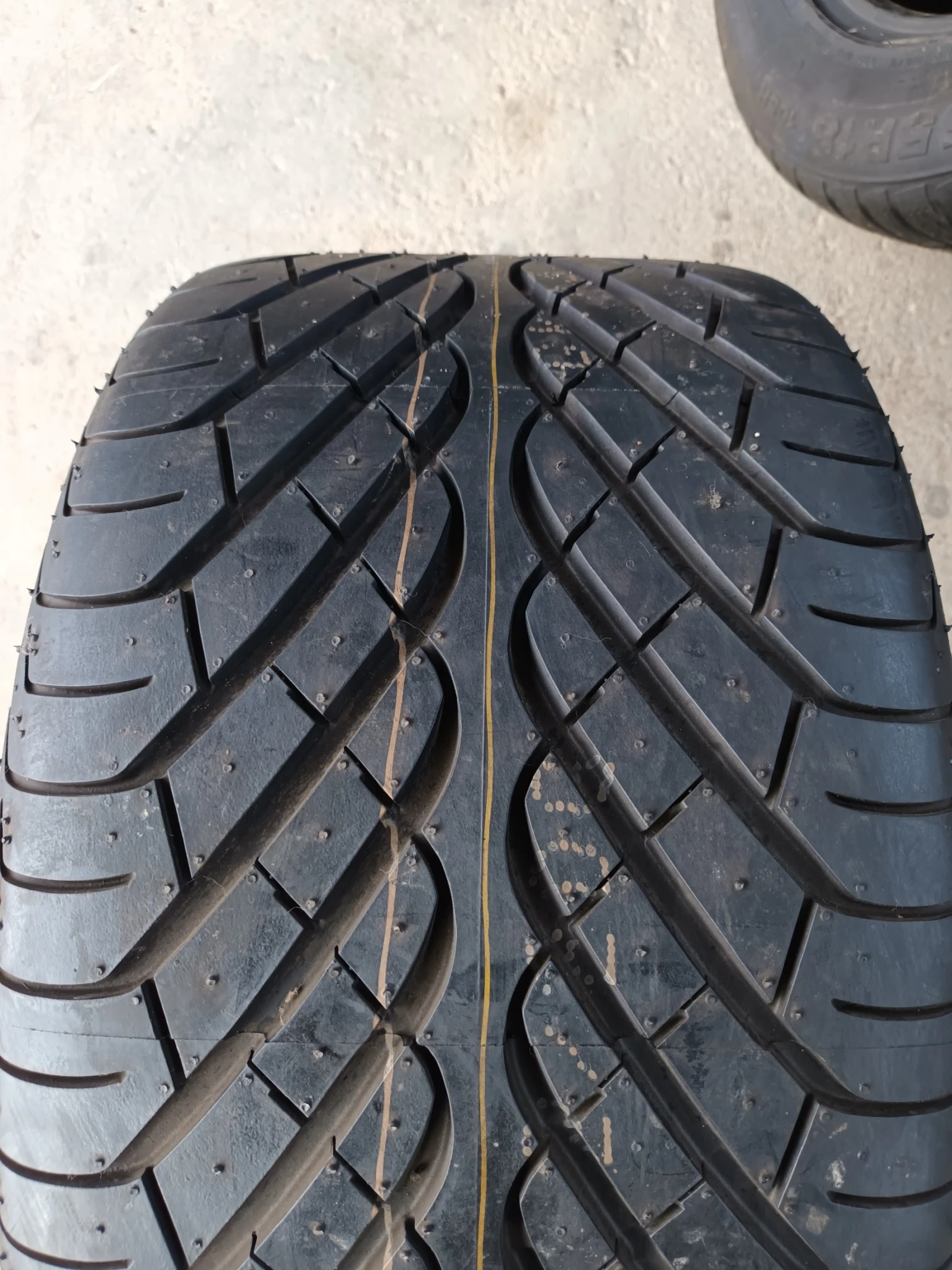 ���� 285/30R18 | Mobile.bg � ����������� 2