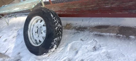 Гуми с джанти Други 215/70R15, снимка 2 - Гуми и джанти - 48557027