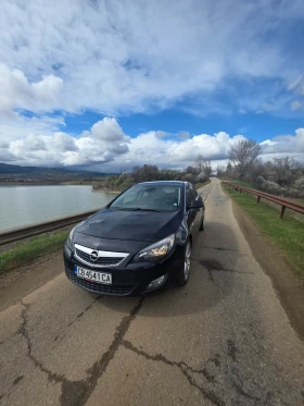 Opel Astra 1.6 турбо/газ, снимка 12