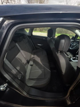 Opel Astra 1.6 турбо/газ, снимка 10