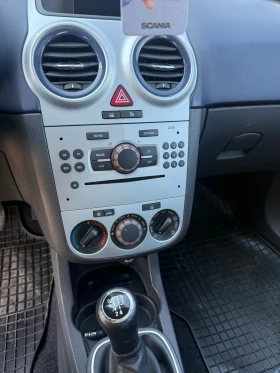 Opel Corsa 1.2 16v 70000km, снимка 8