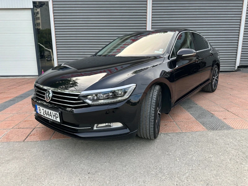 VW Passat B8* 4MOTION* High Line* Digital* 360 Камера* Кожа, снимка 3 - Автомобили и джипове - 46543435