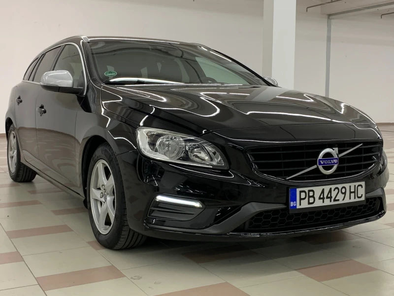 Volvo V60 D3 2.0d, снимка 3 - Автомобили и джипове - 47596324