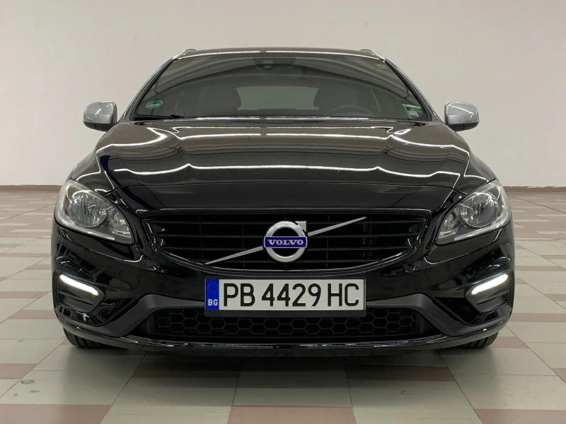 Volvo V60 D3 2.0d, снимка 5 - Автомобили и джипове - 47596324