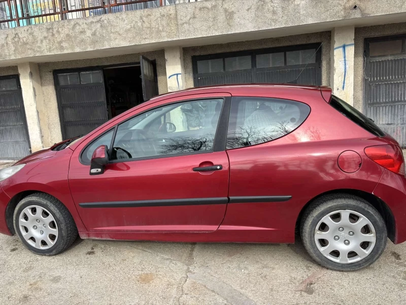 Peugeot 207, снимка 1 - Автомобили и джипове - 48929053