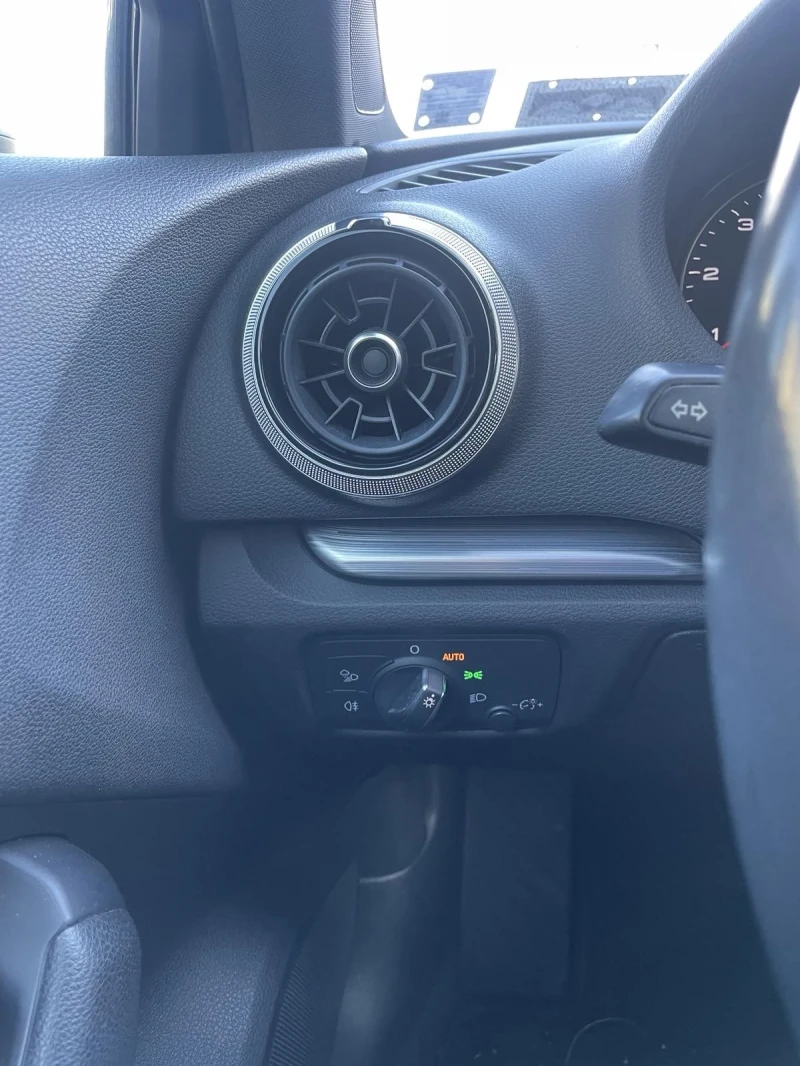 Audi A3 лимозина, снимка 11 - Автомобили и джипове - 52355709