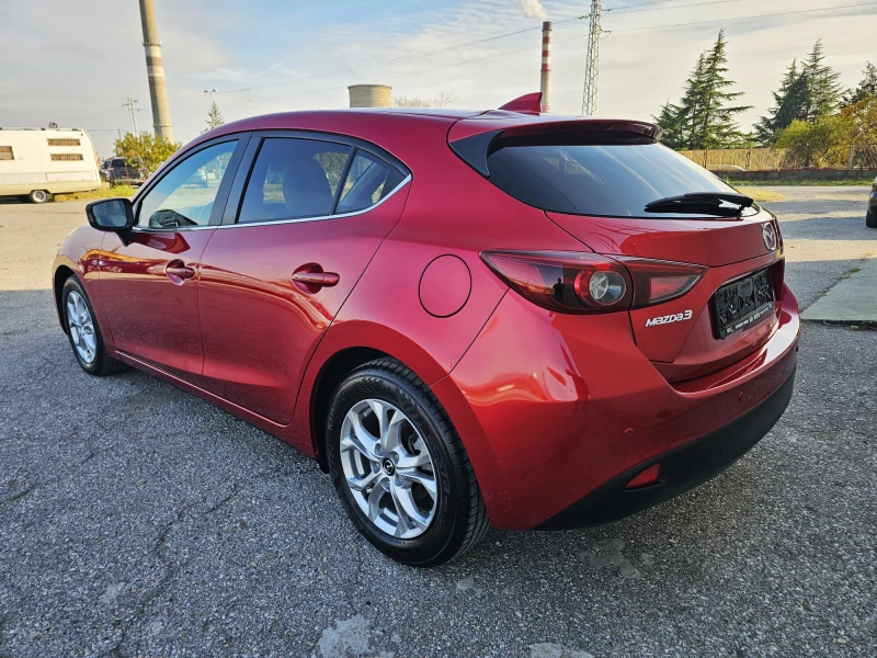 Mazda 3 1.5 EXCEED, снимка 5 - Автомобили и джипове - 52145181