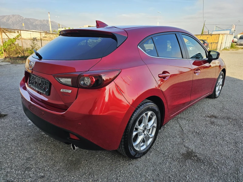 Mazda 3 1.5 EXCEED, снимка 7 - Автомобили и джипове - 52145181