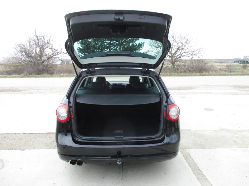 VW Passat 2.0TDI/170кс./R-LINE/ФУЛ-ЕКСТРИ/КАТО НОВА, снимка 16 - Автомобили и джипове - 53233507