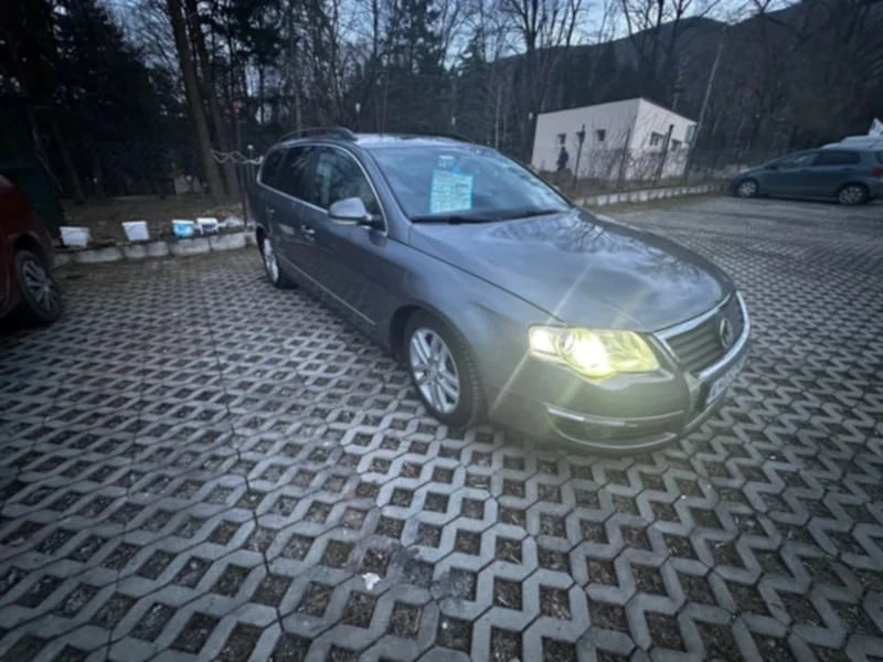 VW Passat 2.0 TDI, снимка 2 - Автомобили и джипове - 48189739