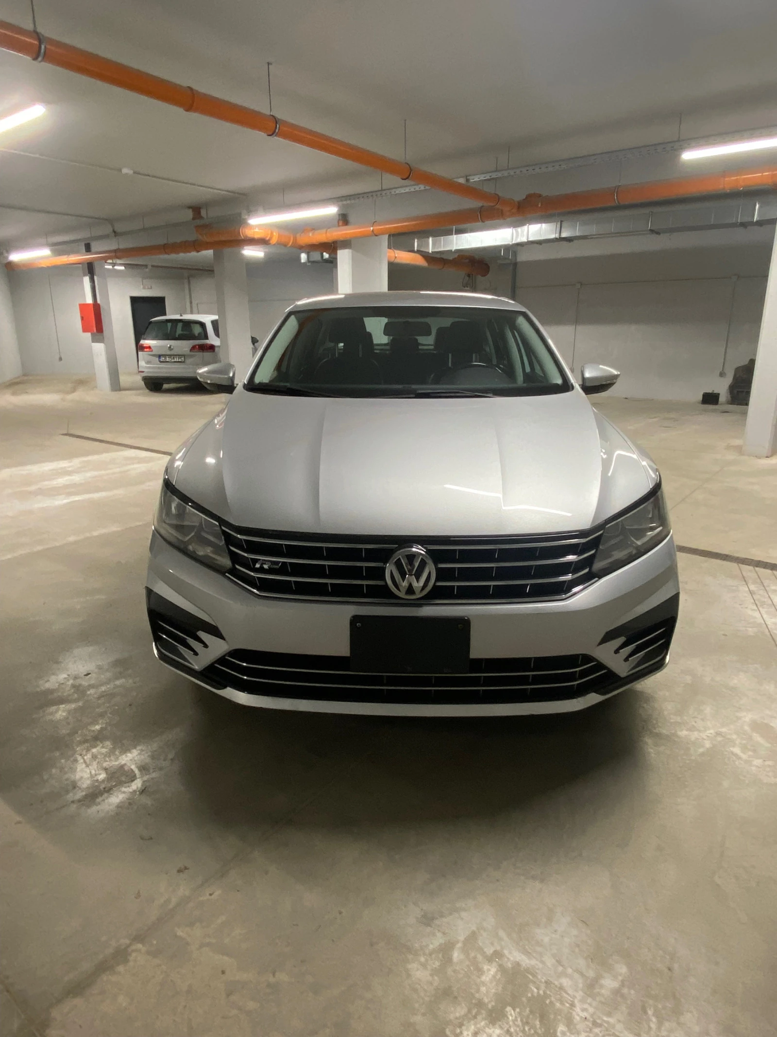 VW Passat 1.8 TFSI R-Line  - изображение 4