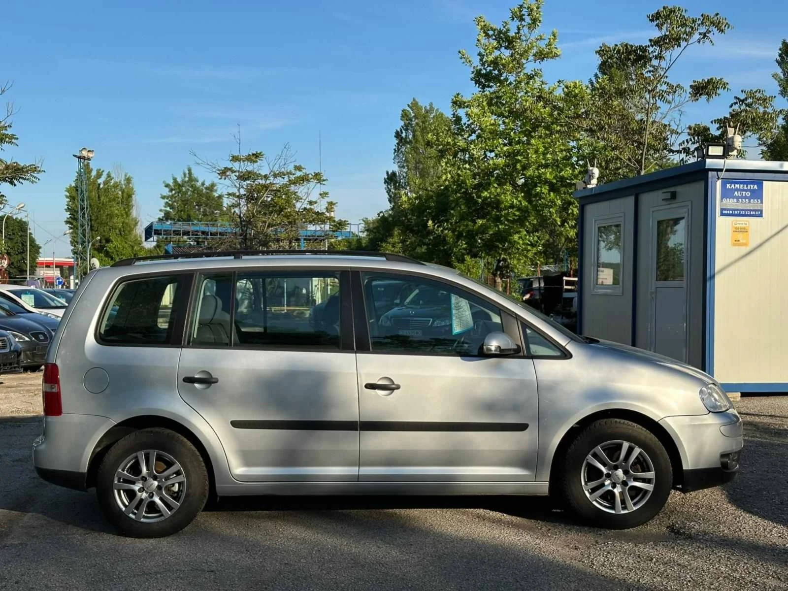 VW Touran 1.6 FSI - изображение 10