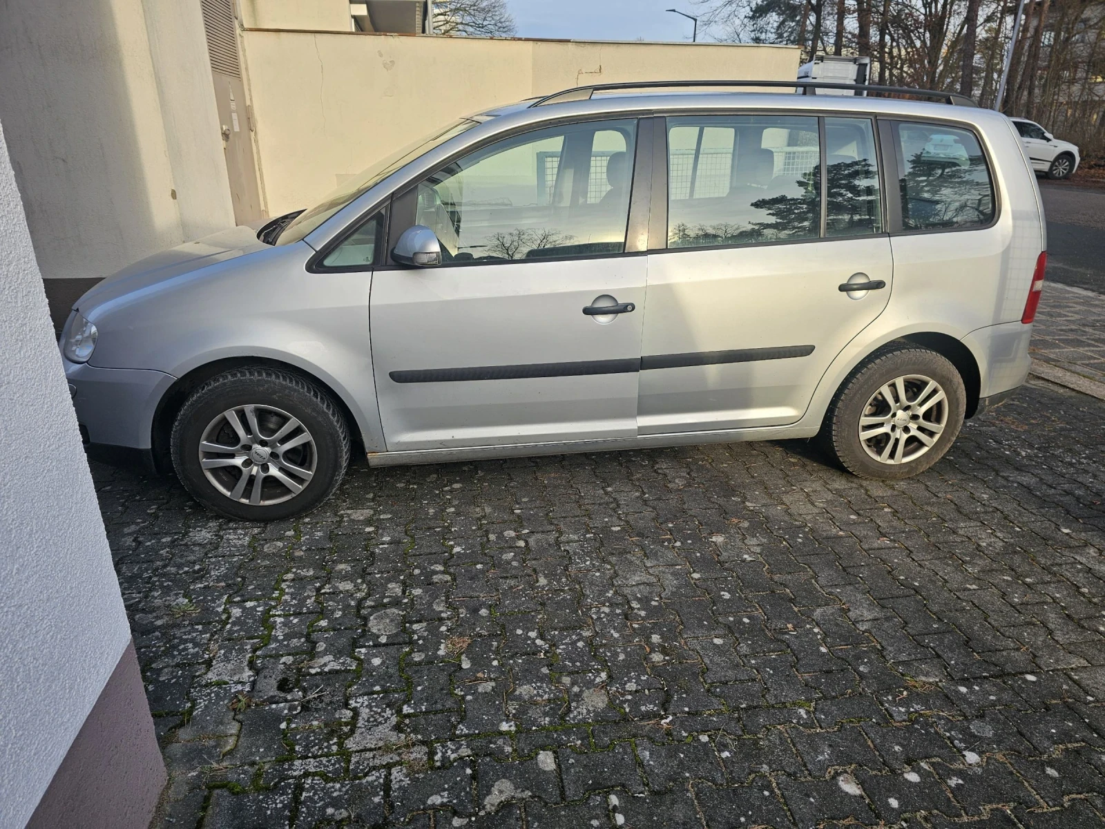 VW Touran 1.6 FSI - изображение 4