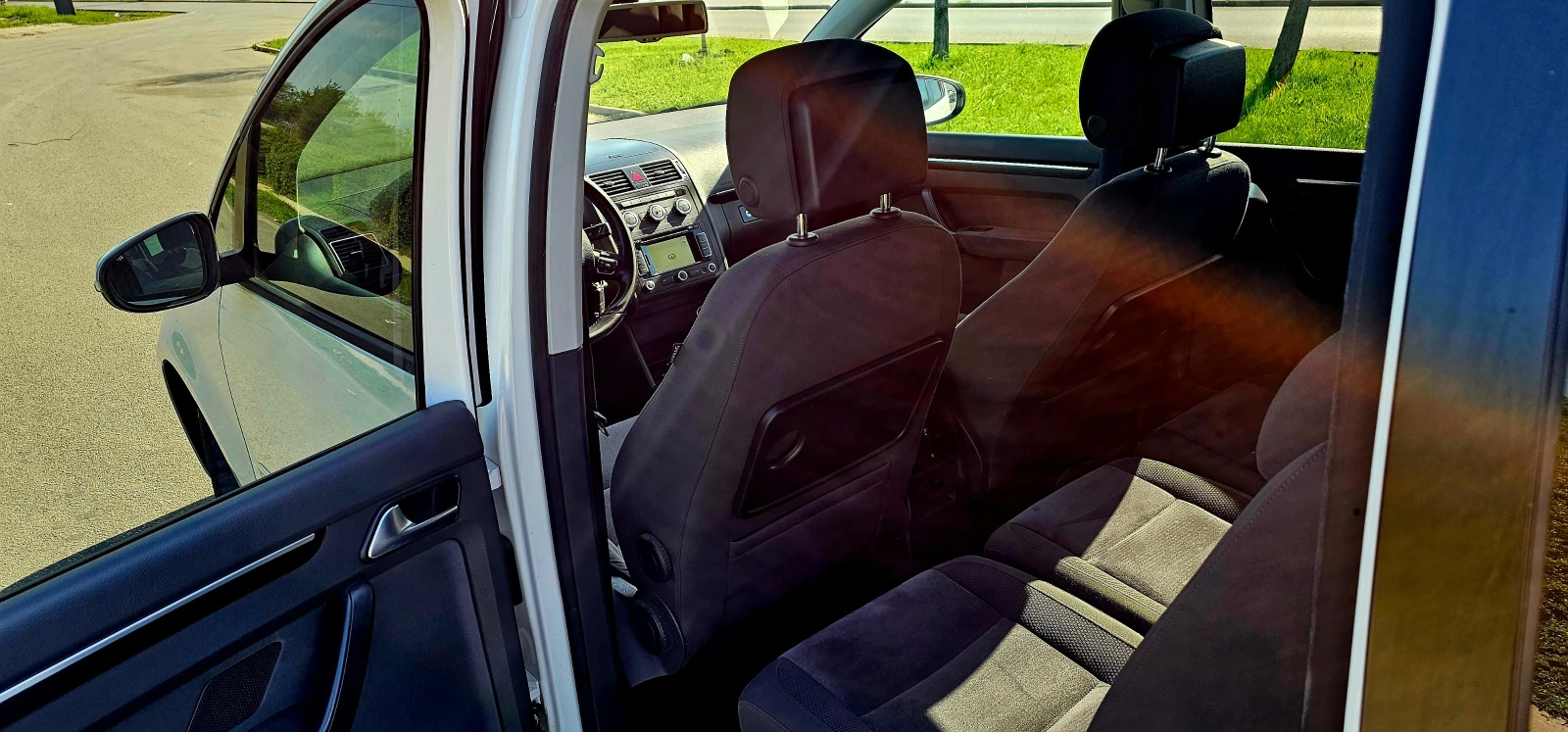 VW Touran 1.4 TGI Метан - изображение 10