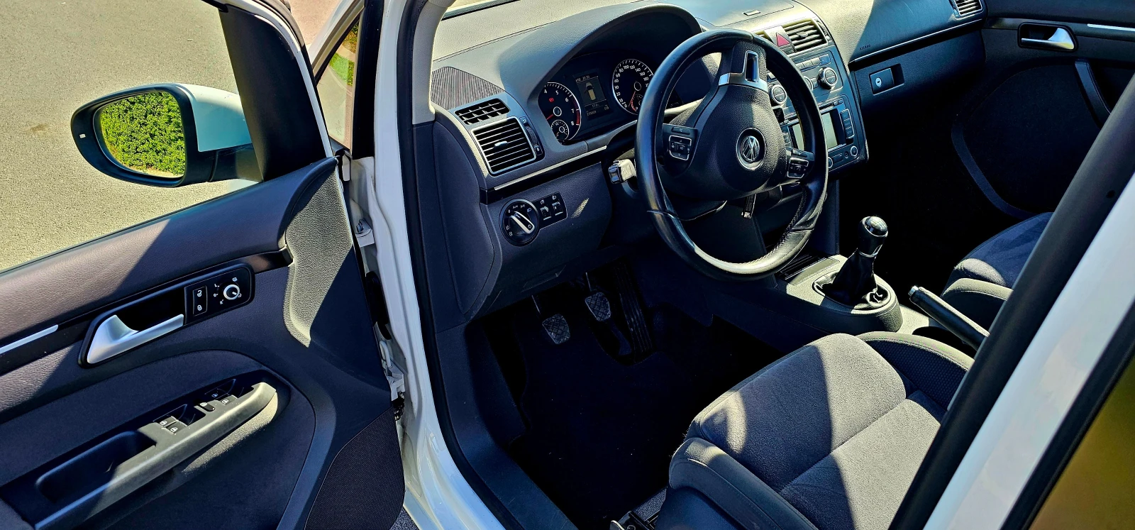 VW Touran 1.4 TGI Метан - изображение 9