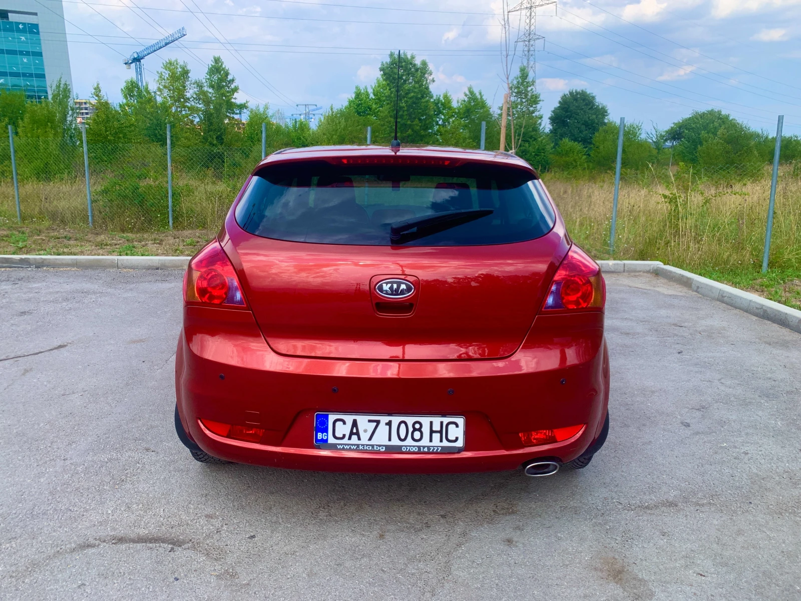 Kia Ceed 1.4   Реални километри   Обслужена - изображение 6