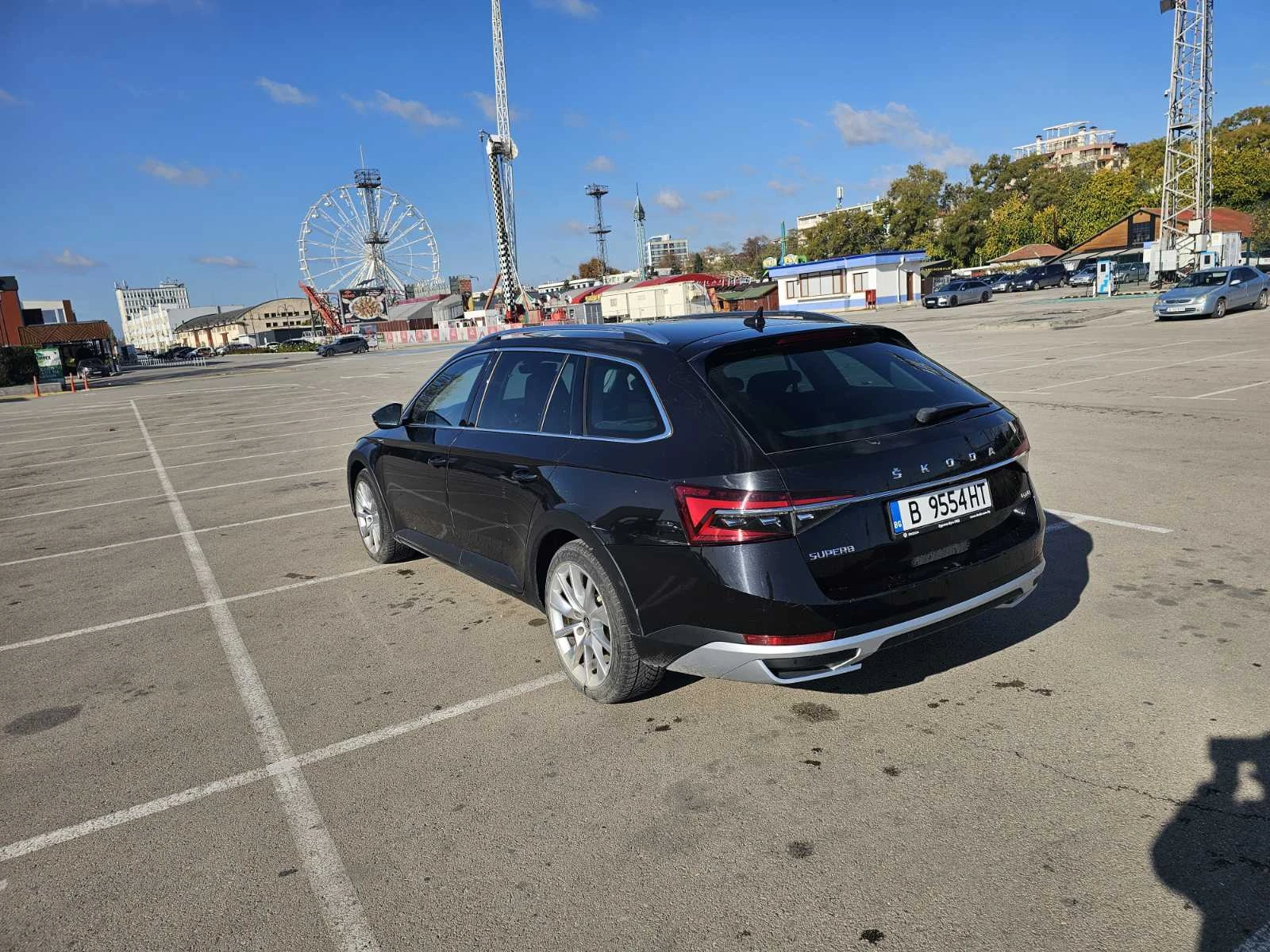 Skoda Superb Scout - изображение 8