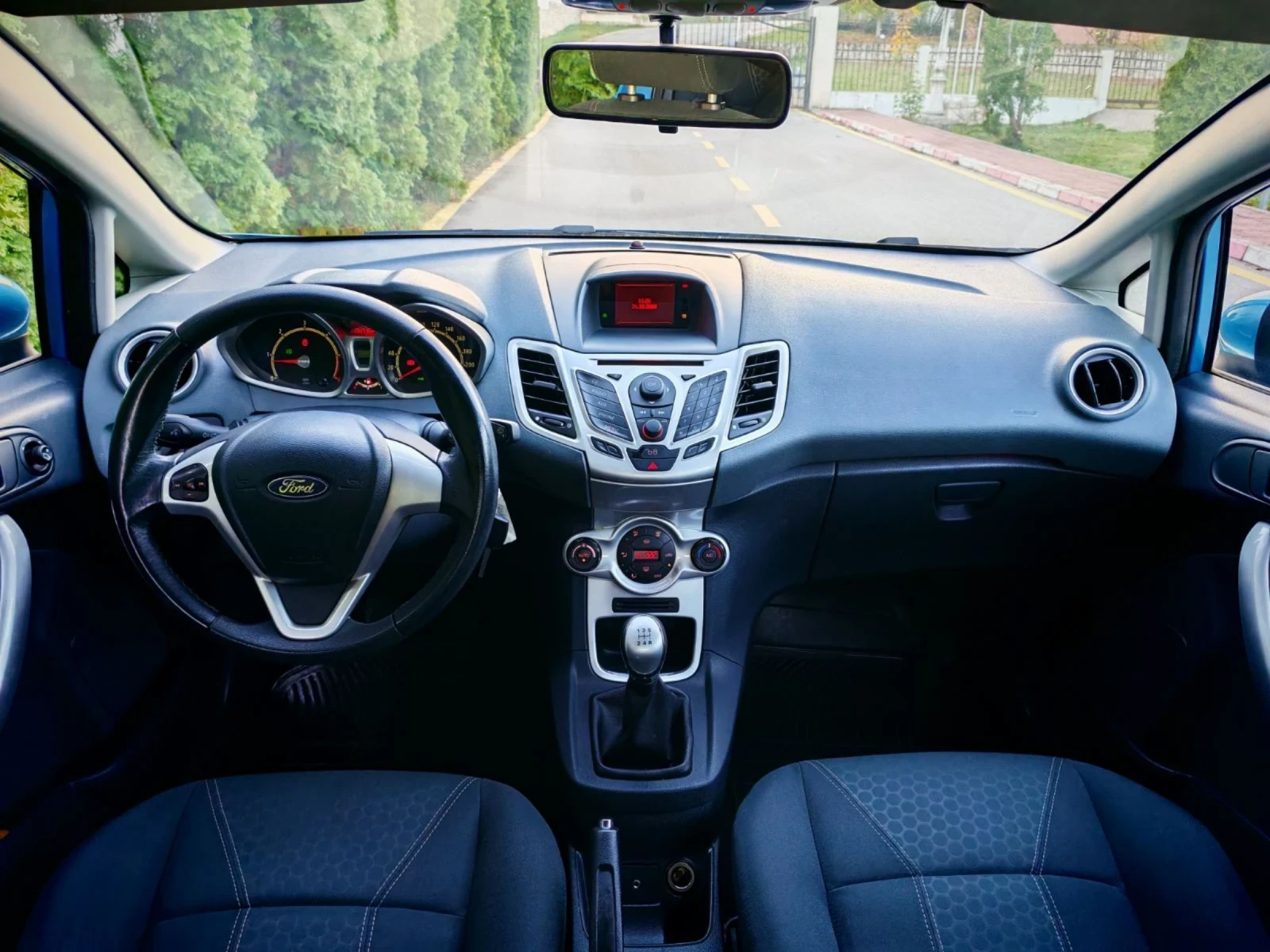 Ford Fiesta 1.6  | Mobile.bg   12