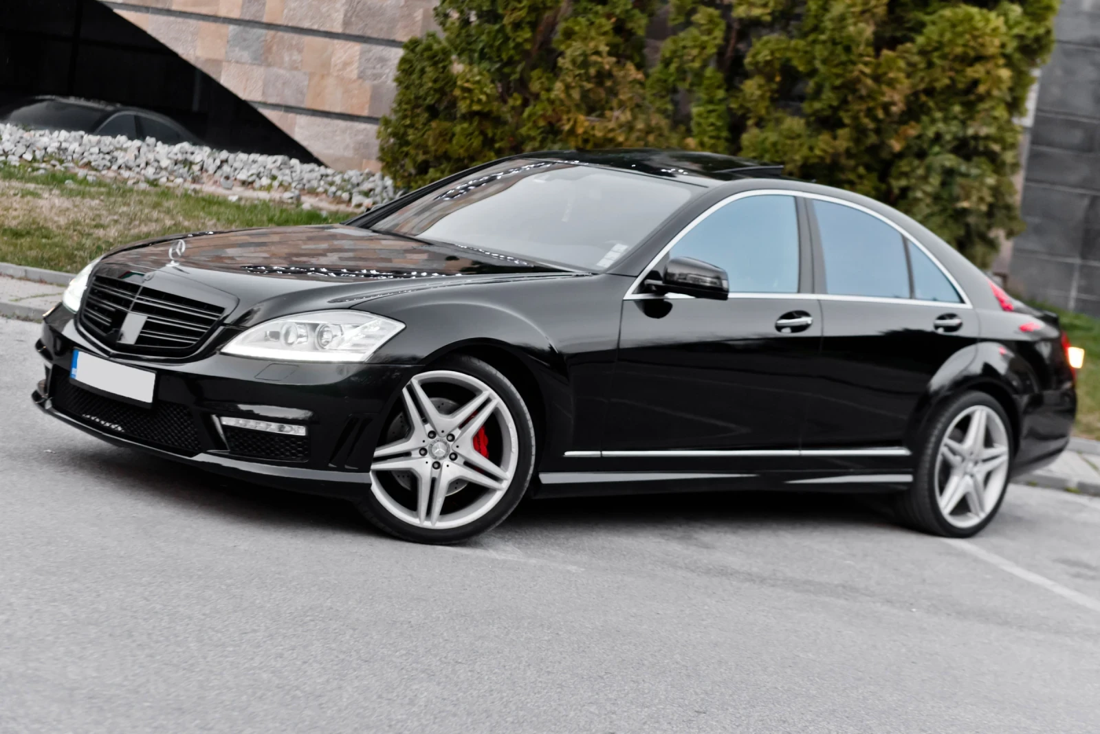 Mercedes-Benz S 500 Mercedes-Benz S500 * FACELIFT * AMG-LINE * HARMAN, снимка 2 - Автомобили и джипове - 53392485