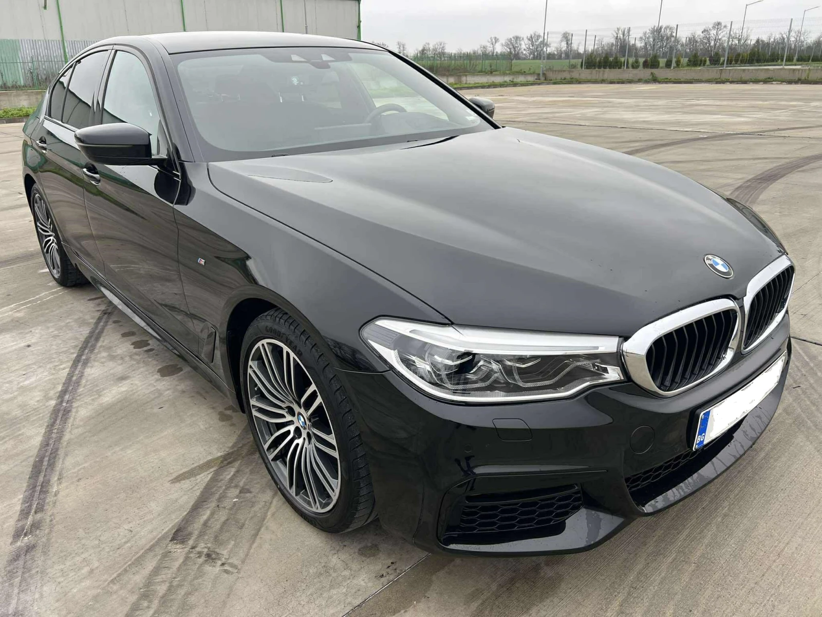 BMW 540 xDrive M Sport - изображение 3