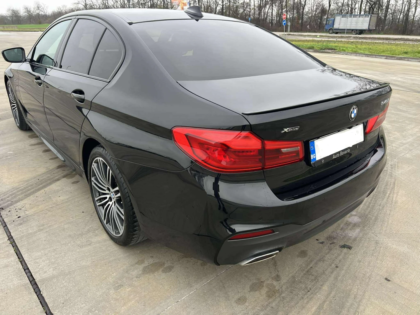 BMW 540 xDrive M Sport - изображение 4