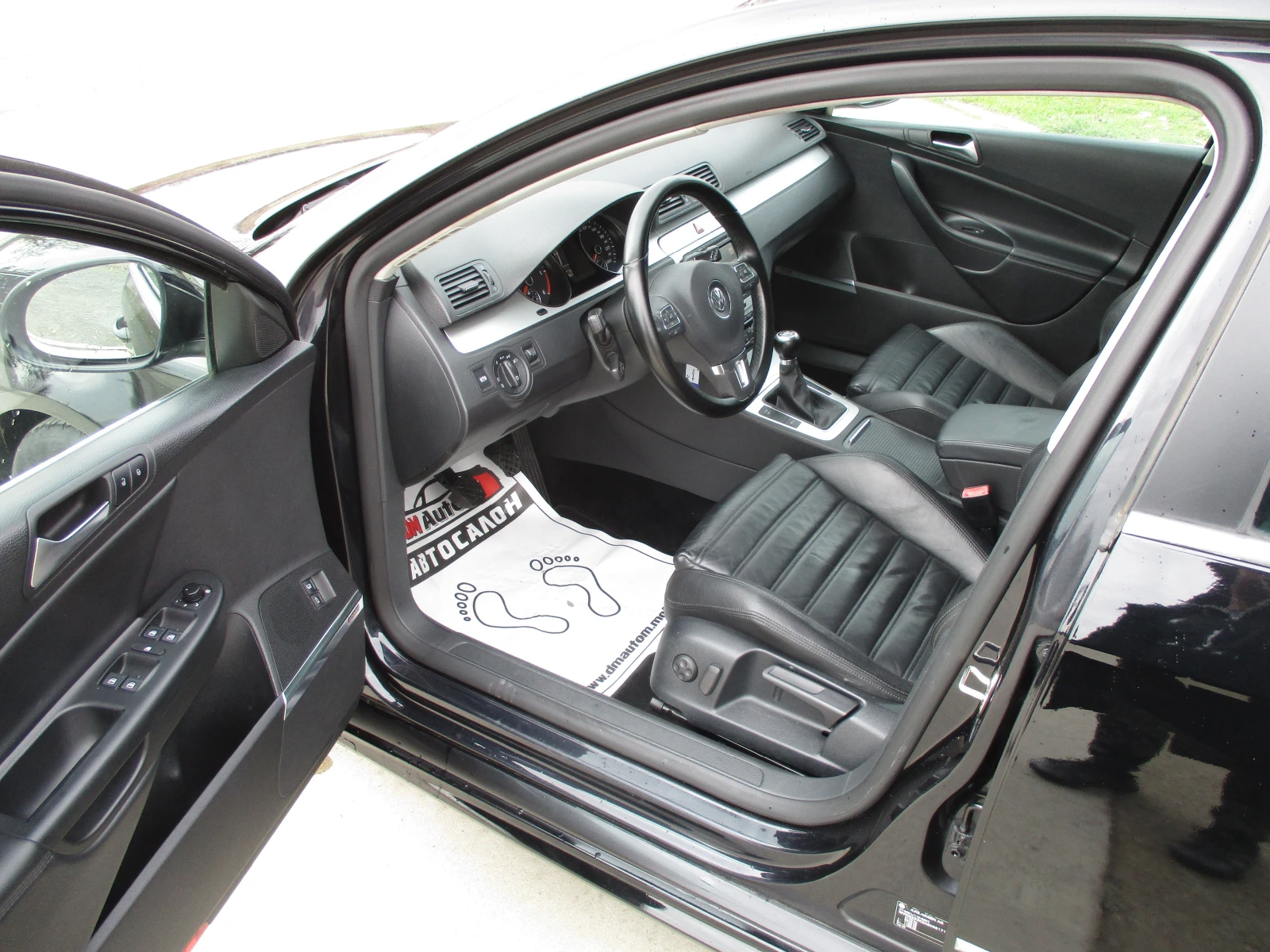 VW Passat 2.0TDI/170кс./R-LINE/ФУЛ-ЕКСТРИ/КАТО НОВА - изображение 9