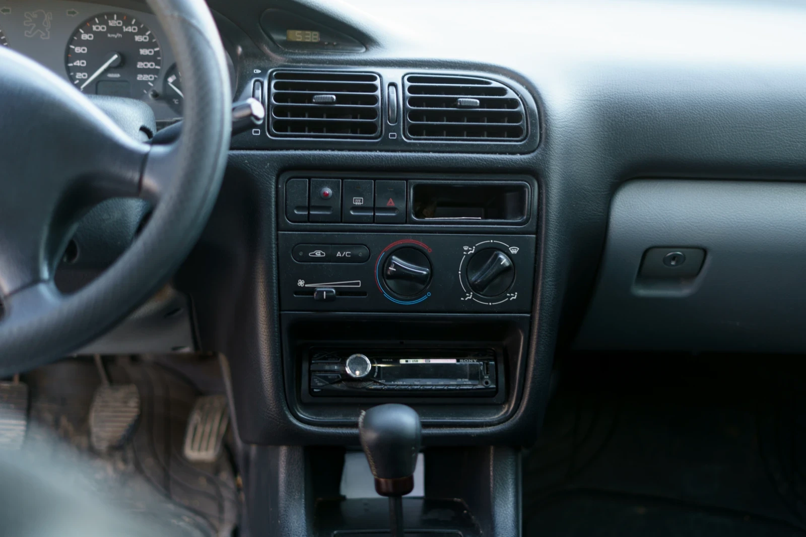 Peugeot 406  - изображение 8