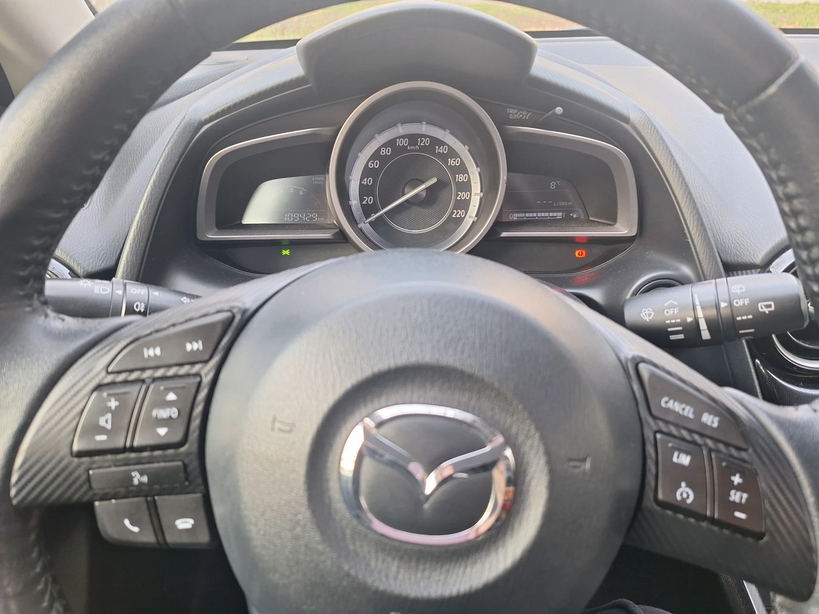 Mazda 2, снимка 4 - Автомобили и джипове - 53723712