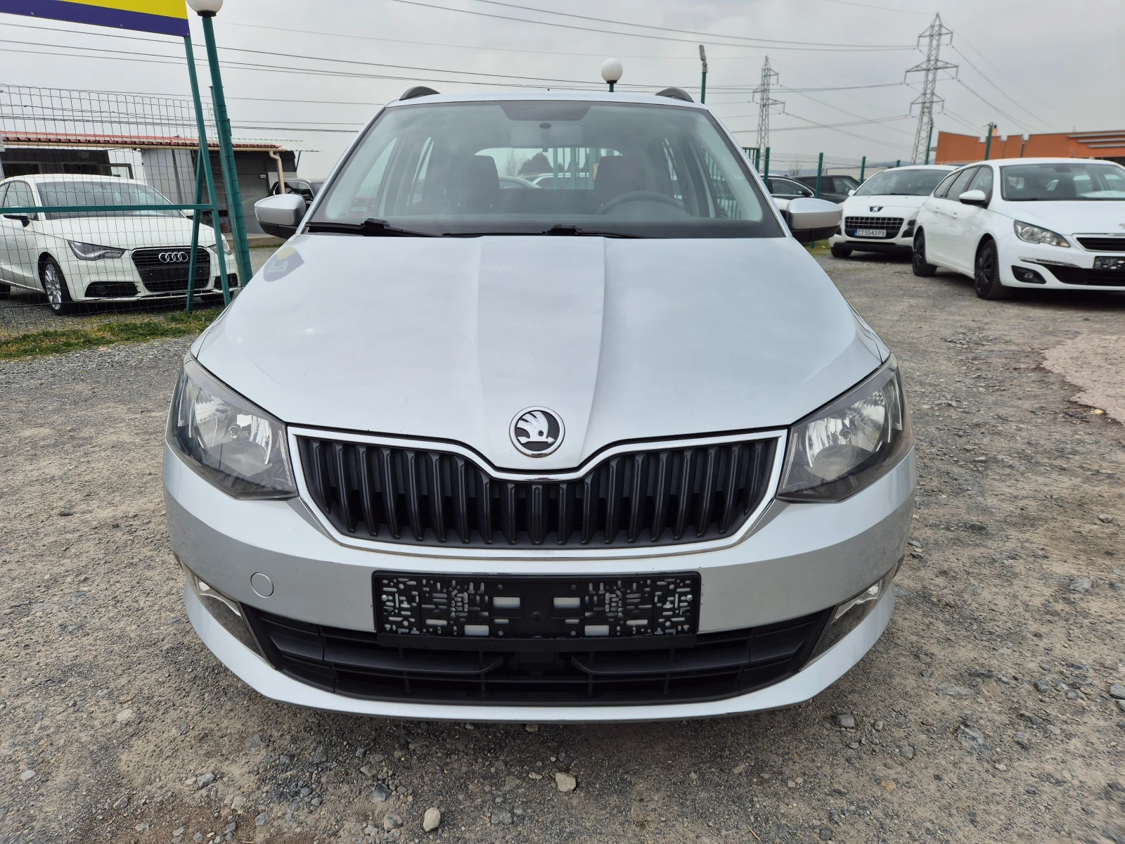 Skoda Fabia 1.4TDI DSG, снимка 8 - Автомобили и джипове - 53722241