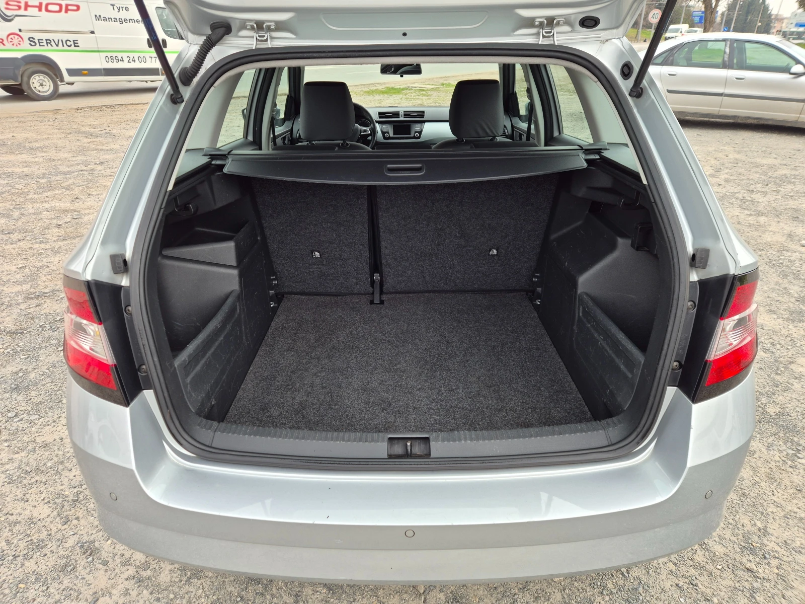 Skoda Fabia 1.4TDI DSG, снимка 11 - Автомобили и джипове - 53722241