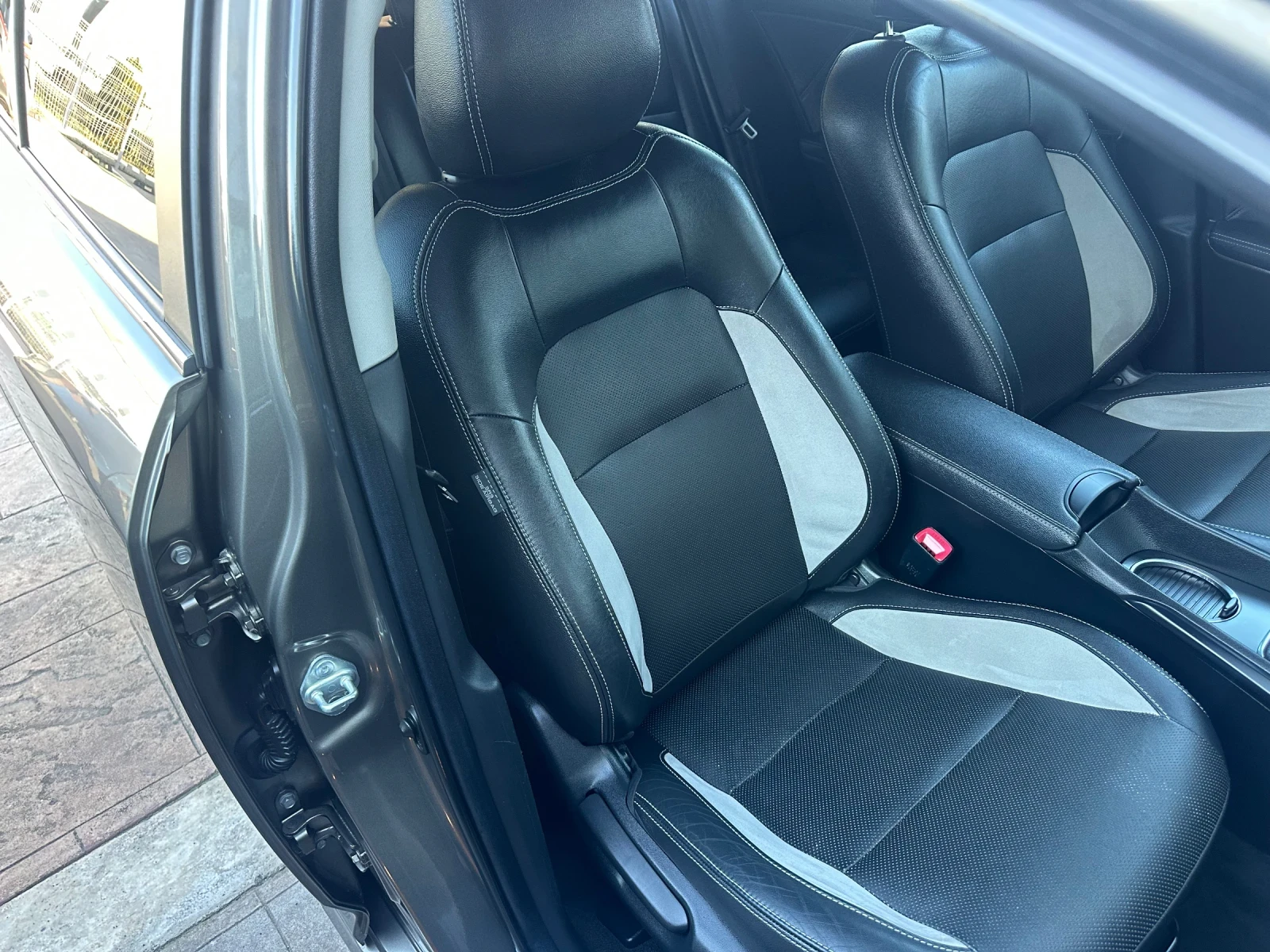 Toyota Avensis 1.8 VVT-I* 147к.с, снимка 8 - Автомобили и джипове - 53787566