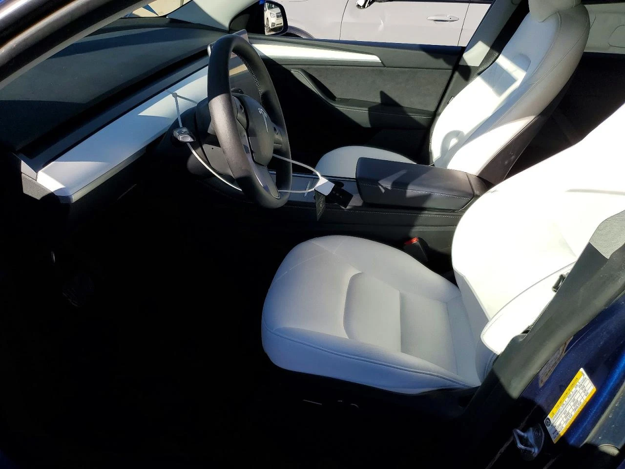 Tesla Model Y, снимка 7 - Автомобили и джипове - 53858564