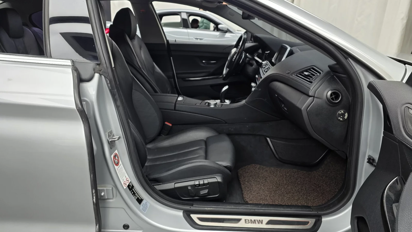 BMW 640 D* M-PACK* HARMAN KARDON* DIGITAL* HEAD UP, снимка 10 - Автомобили и джипове - 54125954