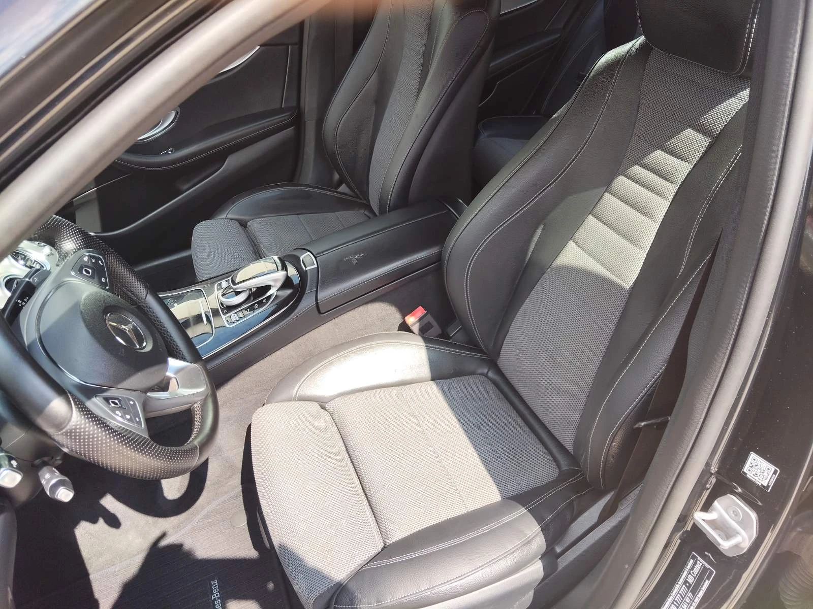 Mercedes-Benz E 220, снимка 9 - Автомобили и джипове - 54147943