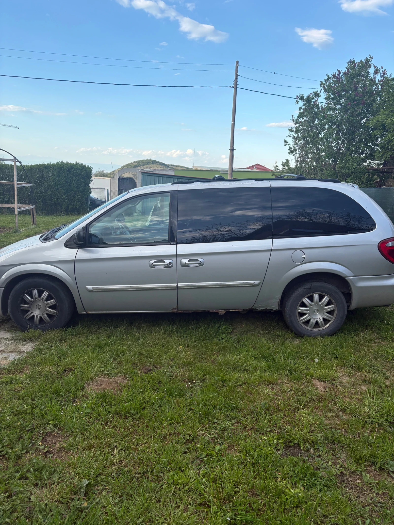 Chrysler Town and Country | Mobile.bg � ����������� 2