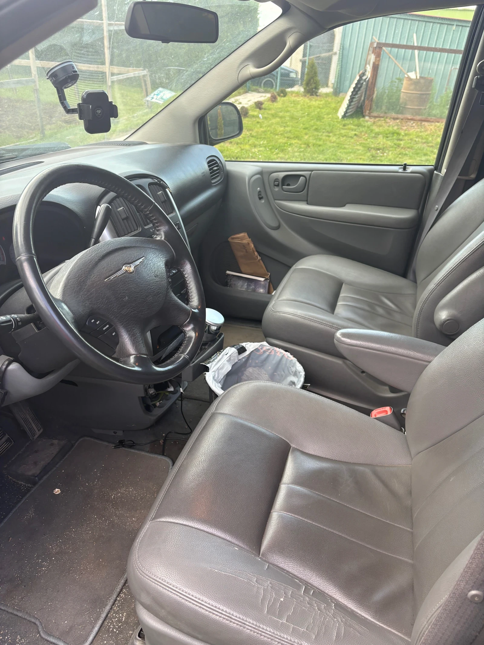 Chrysler Town and Country | Mobile.bg � ����������� 5