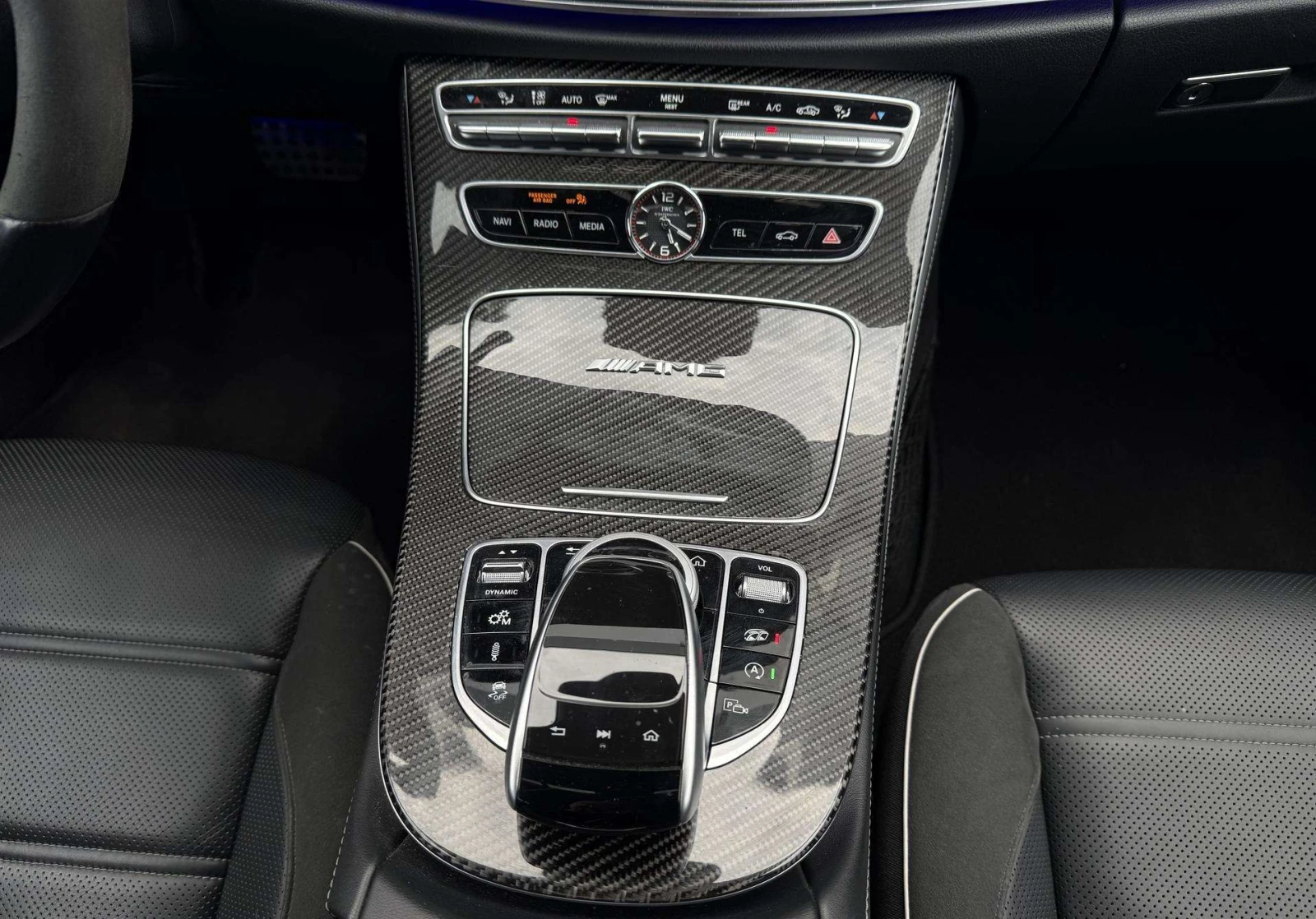 Mercedes-Benz E 63 AMG S 4Matic+ , снимка 9 - Автомобили и джипове - 54447472