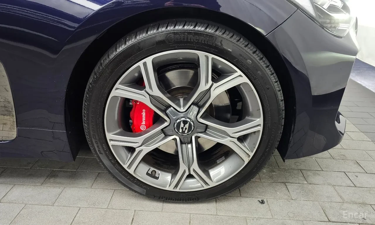 Kia Stinger 2.0 Turbo Platinum, снимка 5 - Автомобили и джипове - 54700501