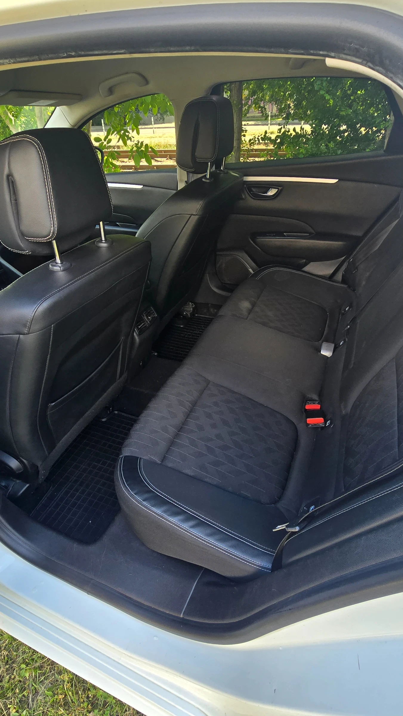 Renault Talisman 1.6 CDI LIMITED, снимка 13 - Автомобили и джипове - 54729430