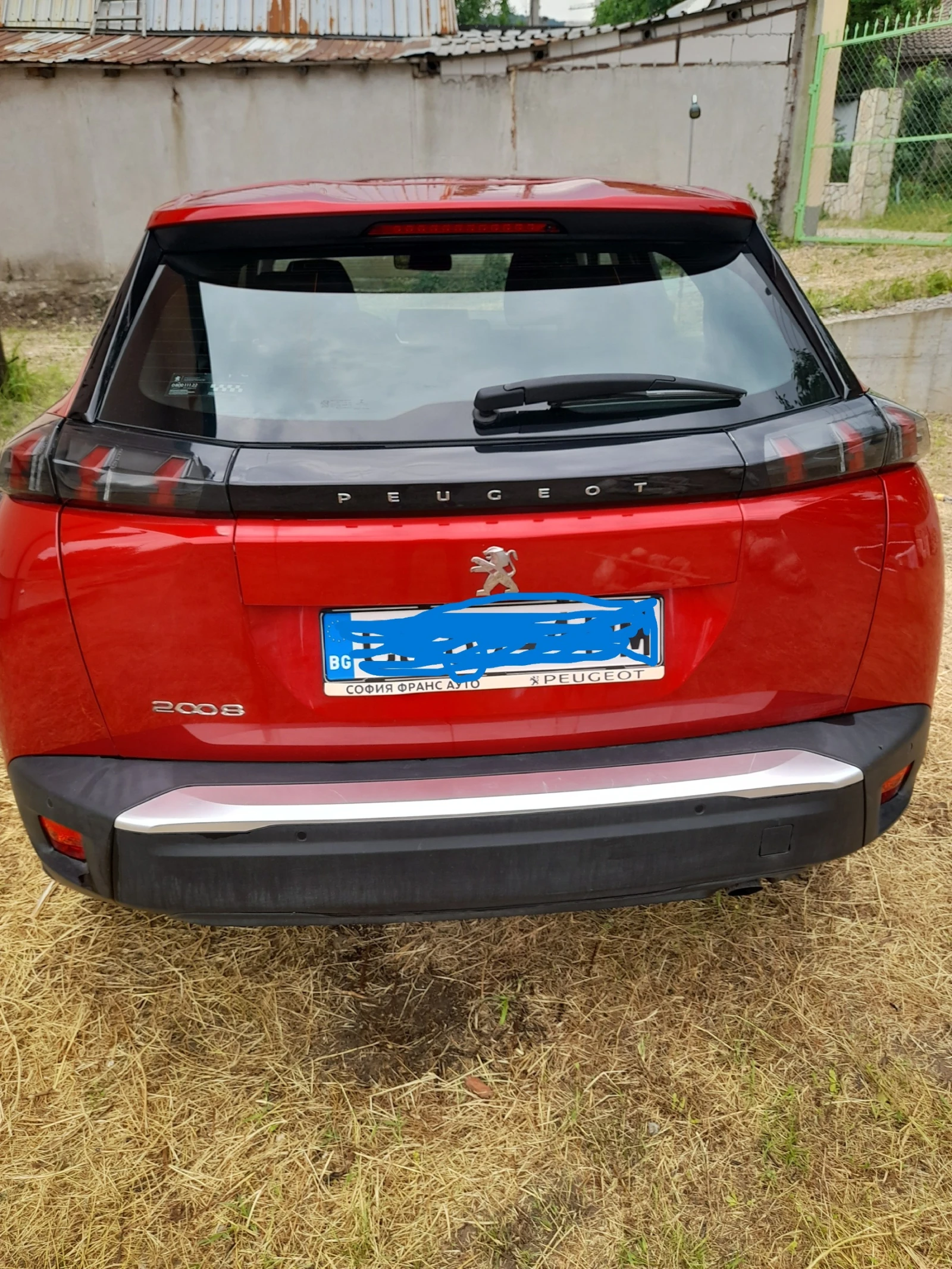 Peugeot 2008 1, 5 BlueHDI, снимка 4 - Автомобили и джипове - 55074517