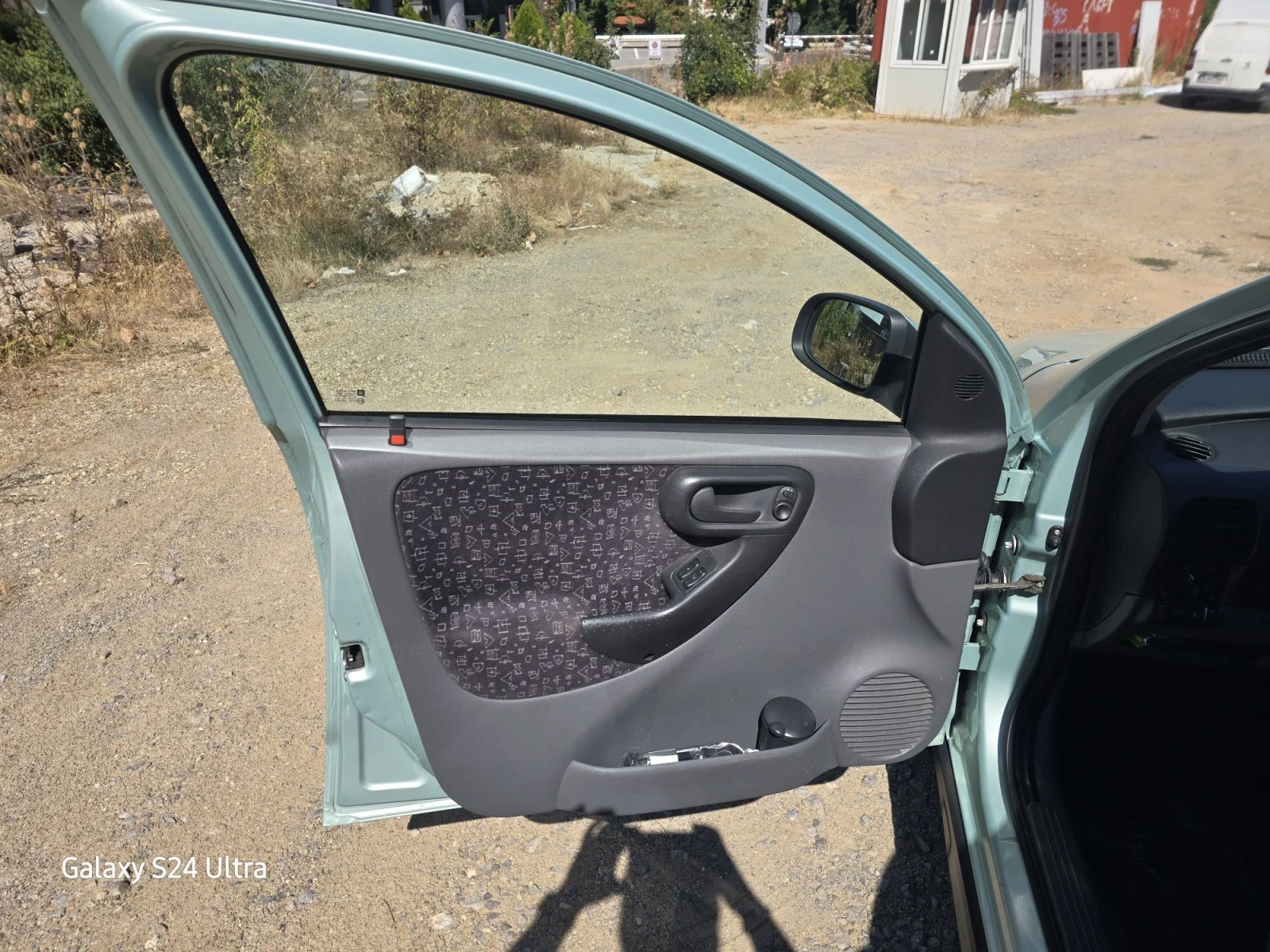 Opel Corsa, снимка 12 - Автомобили и джипове - 56107176