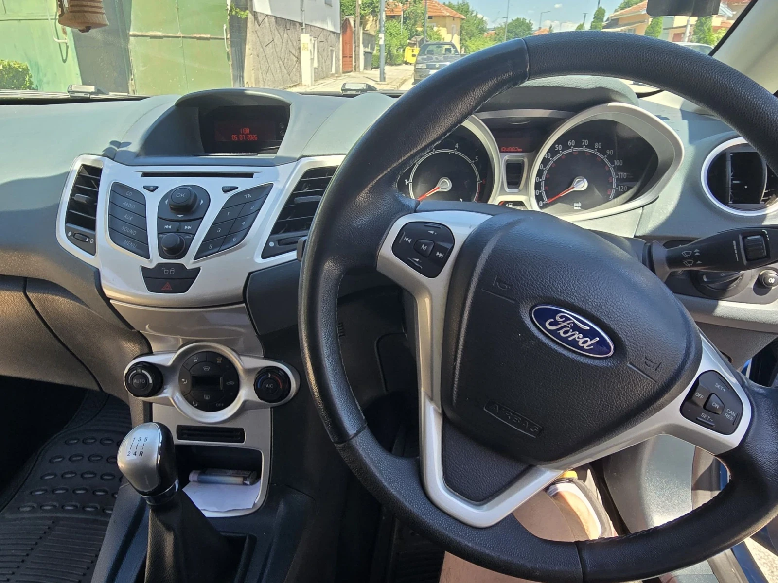 Ford Fiesta, снимка 3 - Автомобили и джипове - 56059513