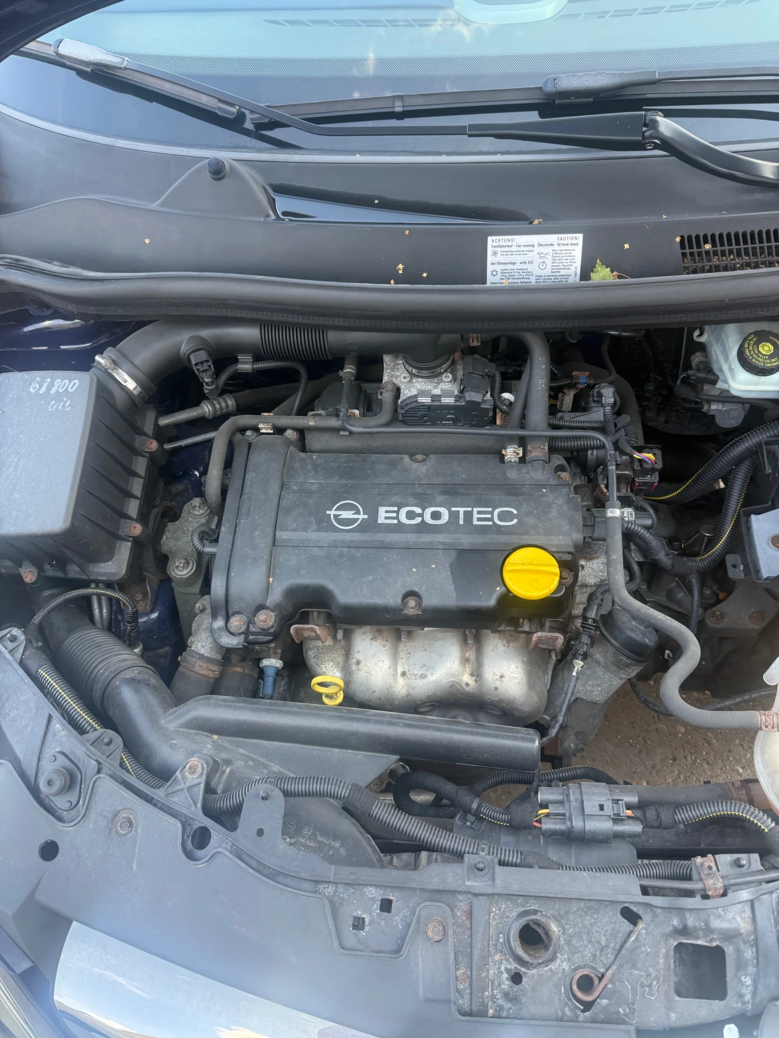 Opel Corsa 1.2 16v 70000km, снимка 11 - Автомобили и джипове - 56139357