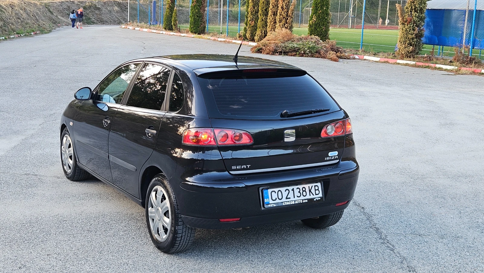 Seat Ibiza 1.9 SDI KLIMA/, снимка 5 - Автомобили и джипове - 56341198