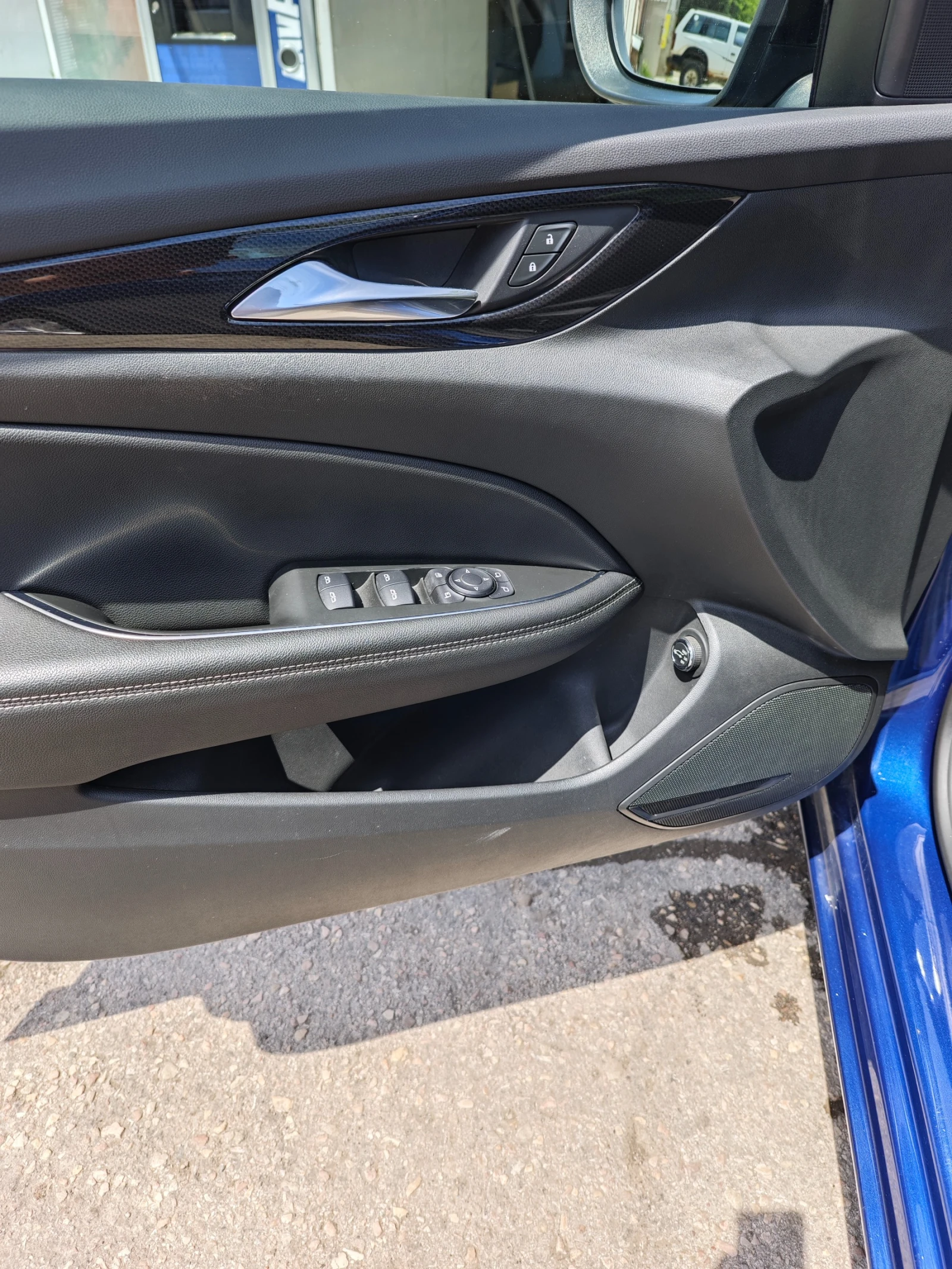 Opel Insignia ��������� 174 �.� | Mobile.bg � ����������� 12
