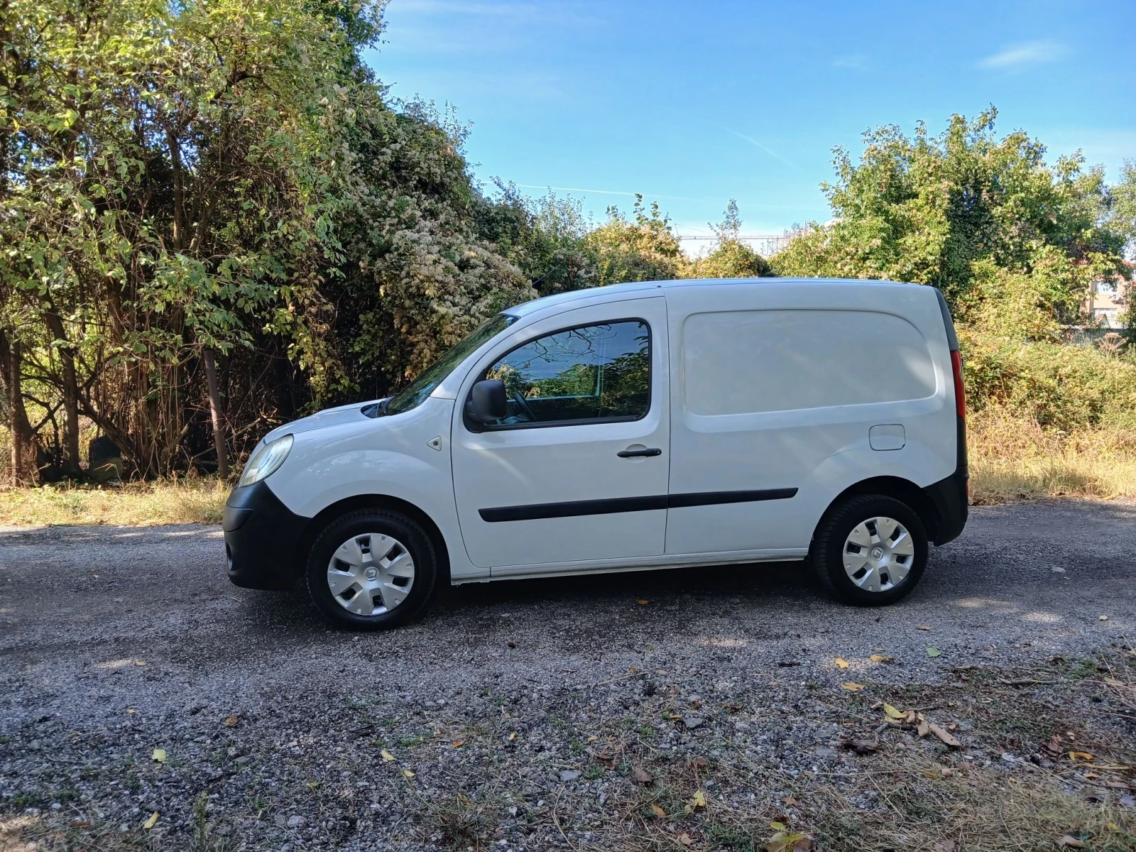 Renault Kangoo 1.5DCI, снимка 5 - Автомобили и джипове - 56517391