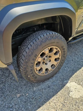 Toyota Tacoma, снимка 11