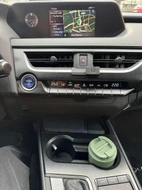 Lexus UX 250h 2.0 AWD Executive | Mobile.bg � ����� ������ 7